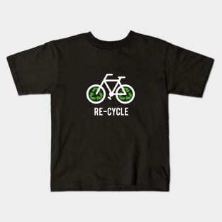 Recycle, bicycle with recycling symbol, black t-shirt, black shirt for cyclists Kids T-Shirt